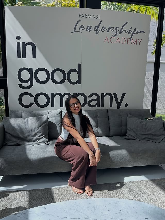 Ari Lu en Farmasi Leadership Academy